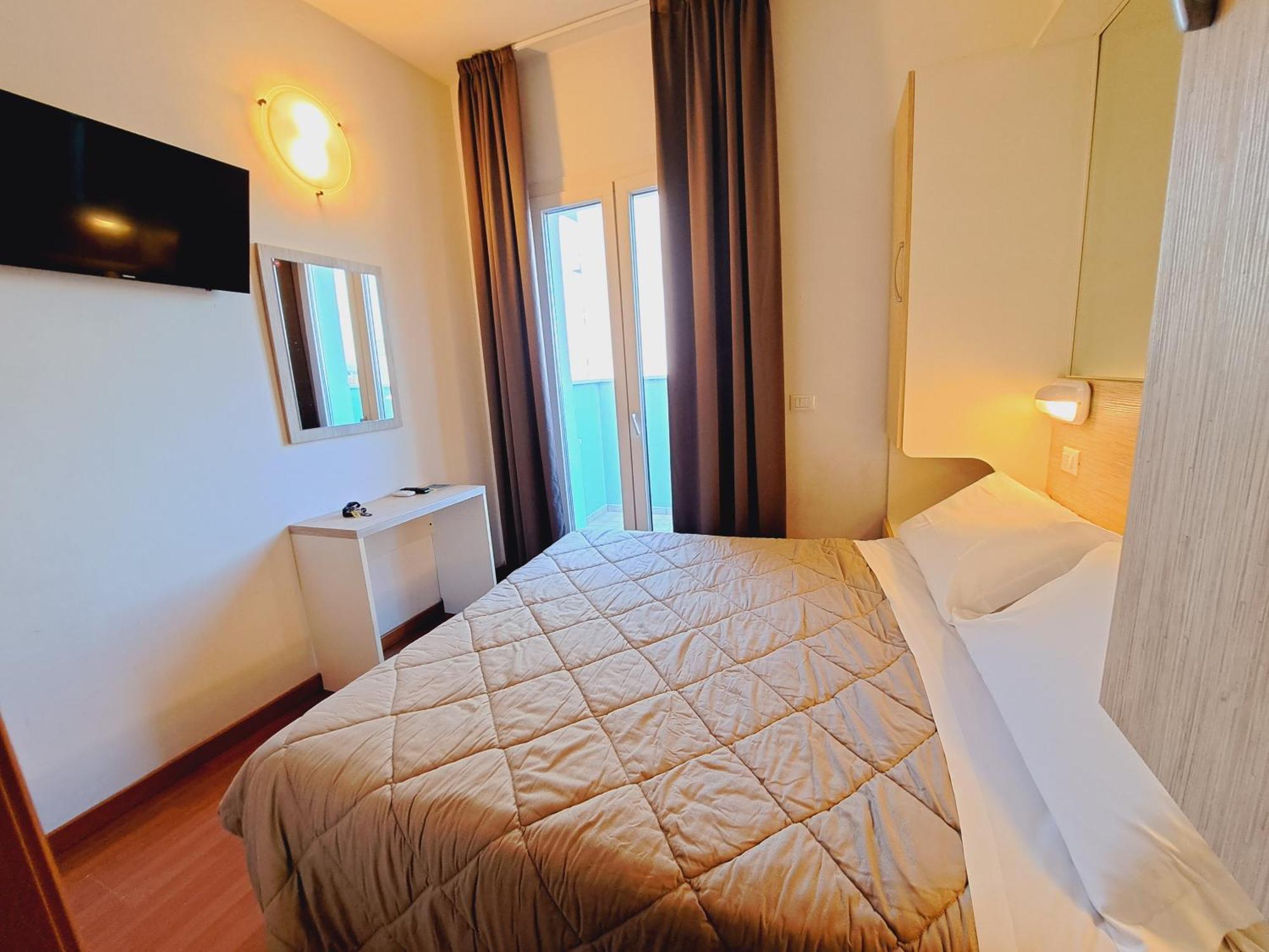 Hotel Butterfly Rimini Eksteriør bilde