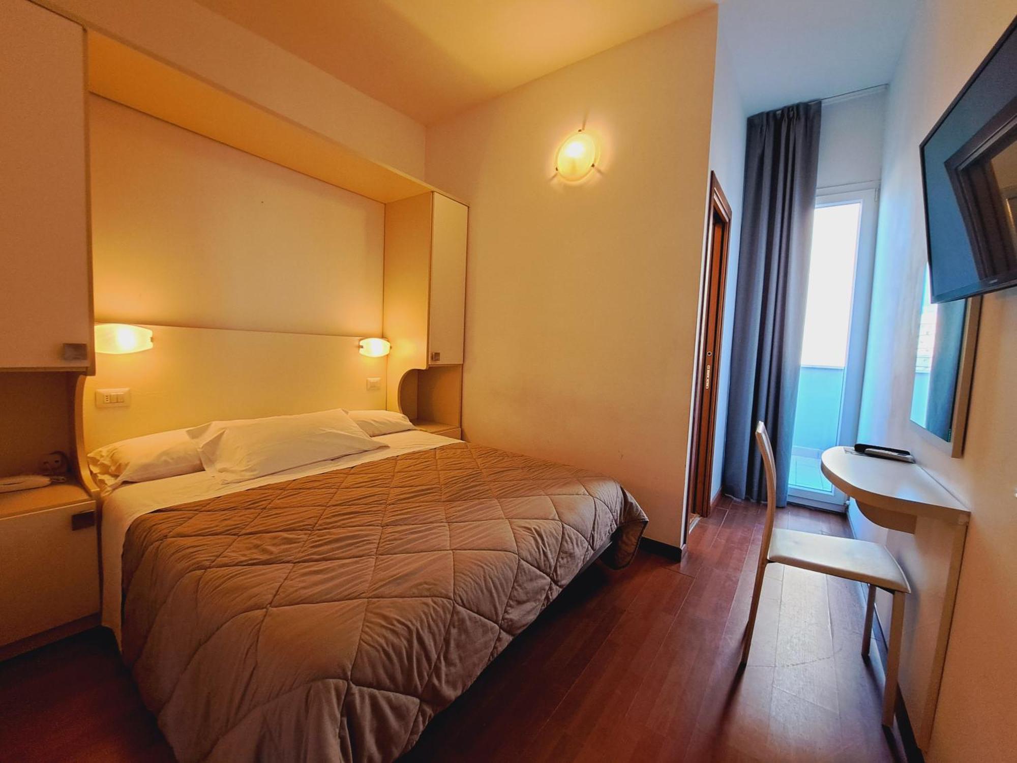 Hotel Butterfly Rimini Eksteriør bilde